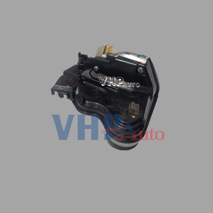 Cơ cấu khóa cửa trước phải Suzuki XL7 82210-76M52-000