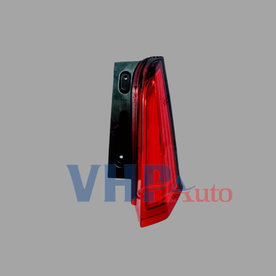 Đèn hậu trên phải LED Suzuki XL7 35701-73R10-000